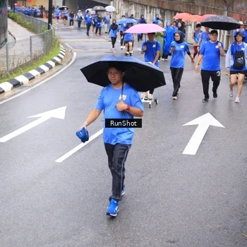 Runner Photo 7948572