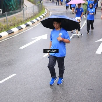 Runner Photo 7948578