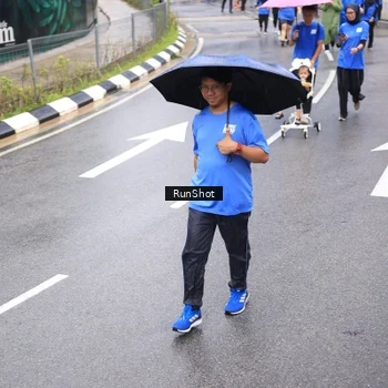 Runner Photo 7948579