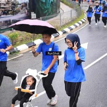 Runner Photo 7948614