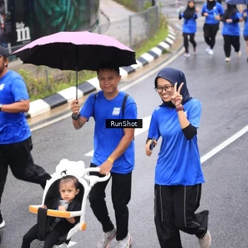 Runner Photo 7948626