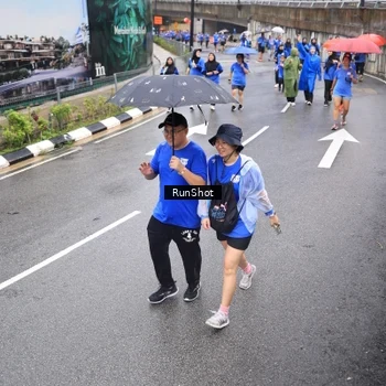 Runner Photo 7948642