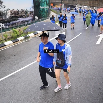 Runner Photo 7948647