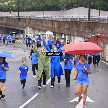 Runner Photo 7948665