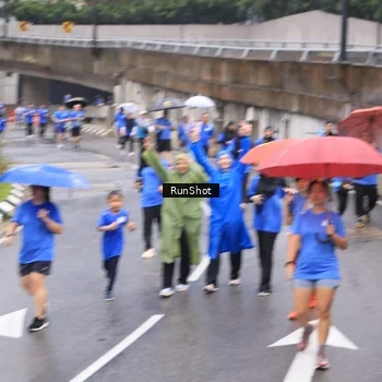 Runner Photo 7948668