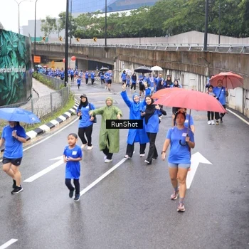 Runner Photo 7948686