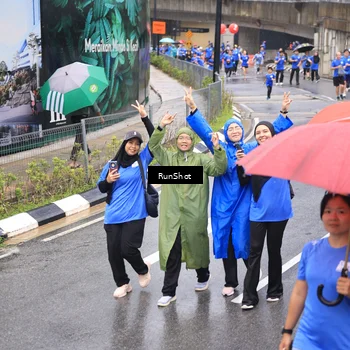 Runner Photo 7948712