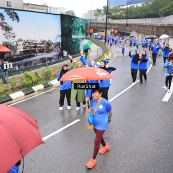 Runner Photo 7948745