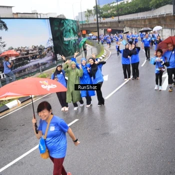 Runner Photo 7948748