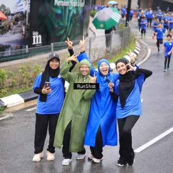 Runner Photo 7948756