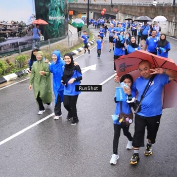 Runner Photo 7948774