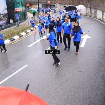 Runner Photo 7948792