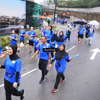 Runner Photo 7948816