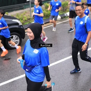 Runner Photo 7948821