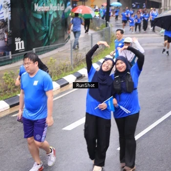 Runner Photo 7948827