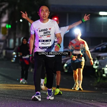 Runner Photo 7948828