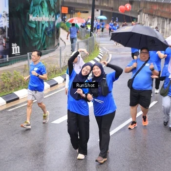 Runner Photo 7948841