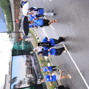 Runner Photo 7948856