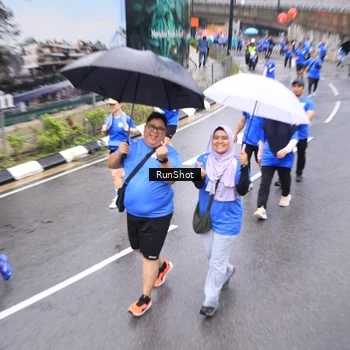 Runner Photo 7948885