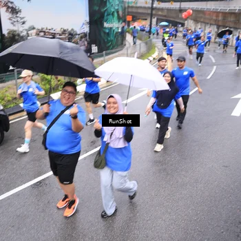 Runner Photo 7948890