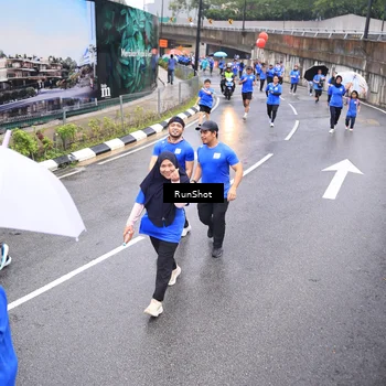 Runner Photo 7948902