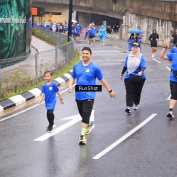 Runner Photo 7948917