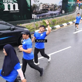 Runner Photo 7948922