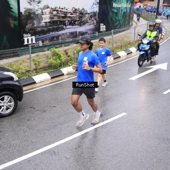 Runner Photo 7948942
