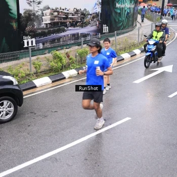 Runner Photo 7948943