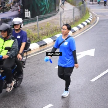 Runner Photo 7948965