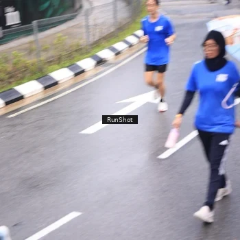Runner Photo 7948981