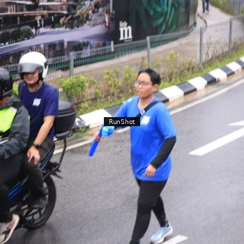 Runner Photo 7948987