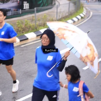 Runner Photo 7948996