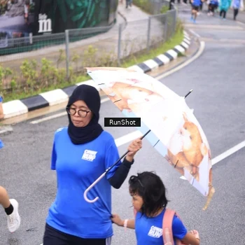 Runner Photo 7948999