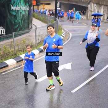 Runner Photo 7949006