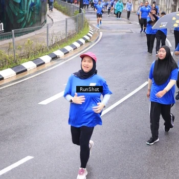 Runner Photo 7949016
