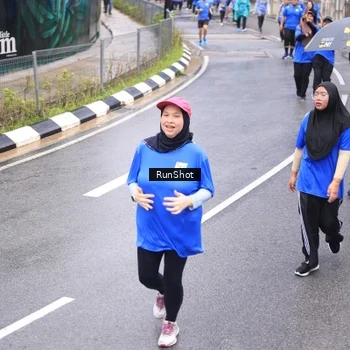 Runner Photo 7949023