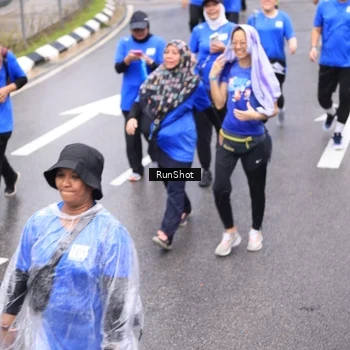 Runner Photo 7949054