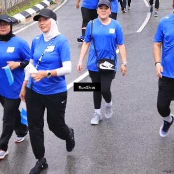Runner Photo 7949074