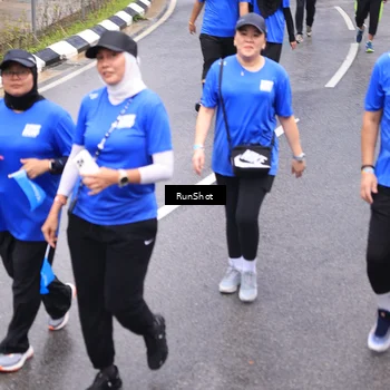 Runner Photo 7949075