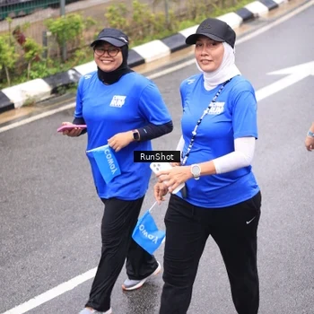 Runner Photo 7949080