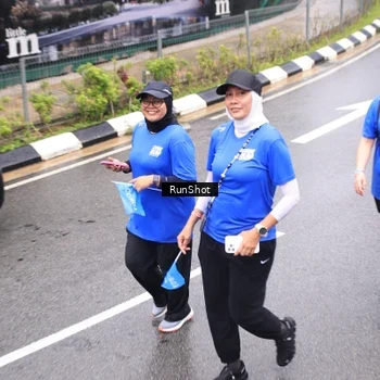 Runner Photo 7949087