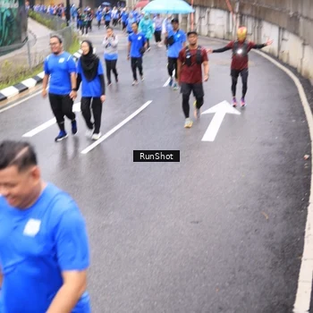 Runner Photo 7949096