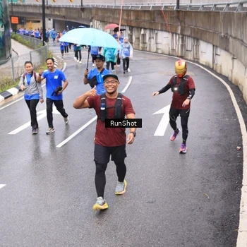 Runner Photo 7949125