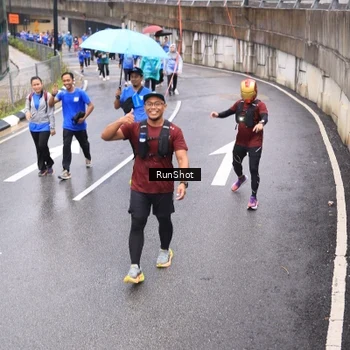 Runner Photo 7949126