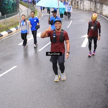 Runner Photo 7949130