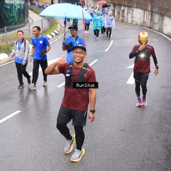 Runner Photo 7949140