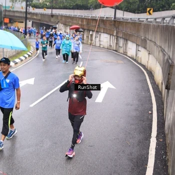 Runner Photo 7949147