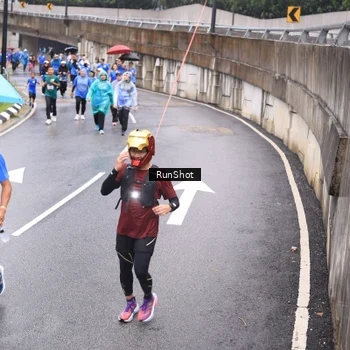 Runner Photo 7949148
