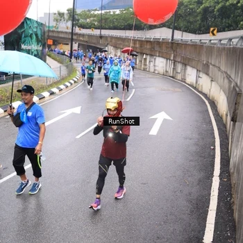 Runner Photo 7949154